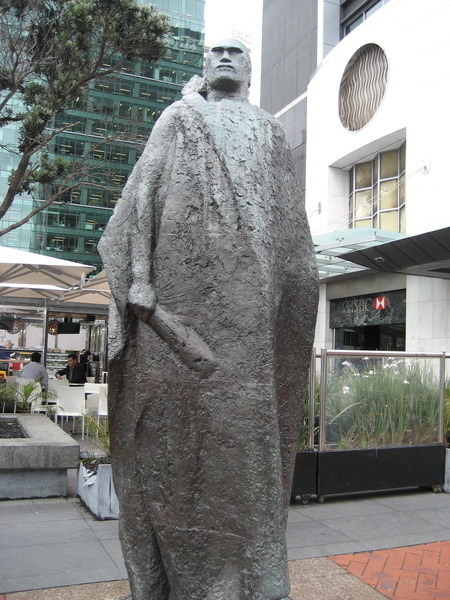 Auckland - Une statue