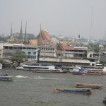 Temple Wat Arun - vue sur la rivière Chao Phraya