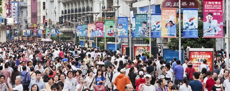 Population dans une rue en chine